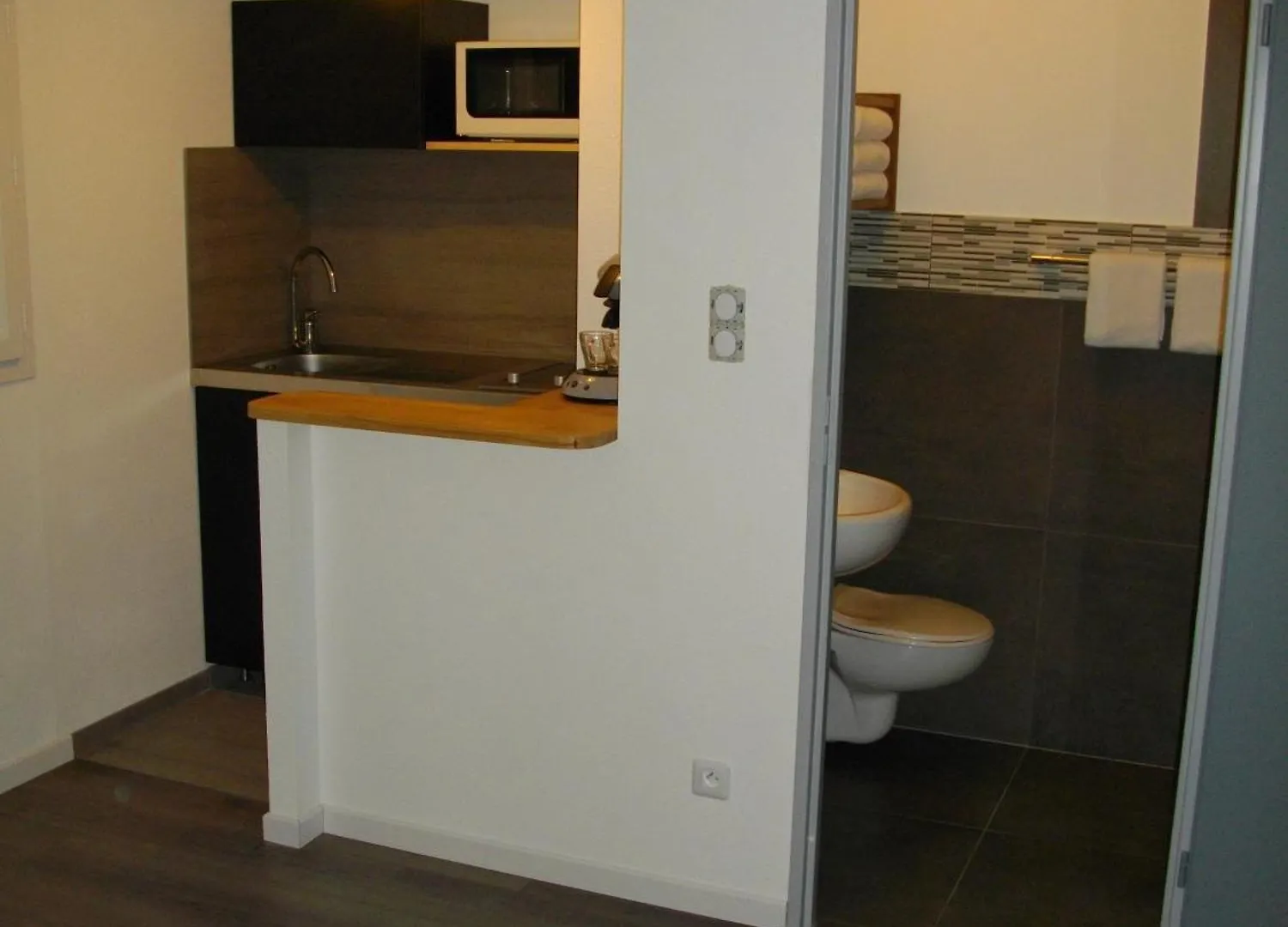 Appart'Hotel Residella House Room & Kitchen Avignon Le Pontet Le Pontet  Frankrijk