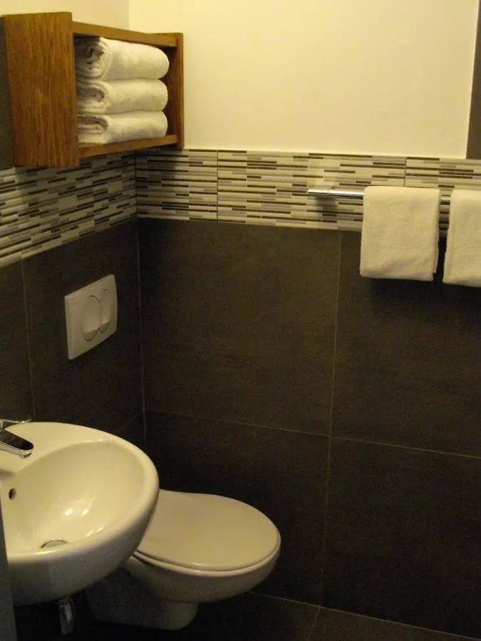 Appart'Hotel Residella House Room & Kitchen Avignon Le Pontet Le Pontet  3*, Le Pontet (Vaucluse) Frankrijk